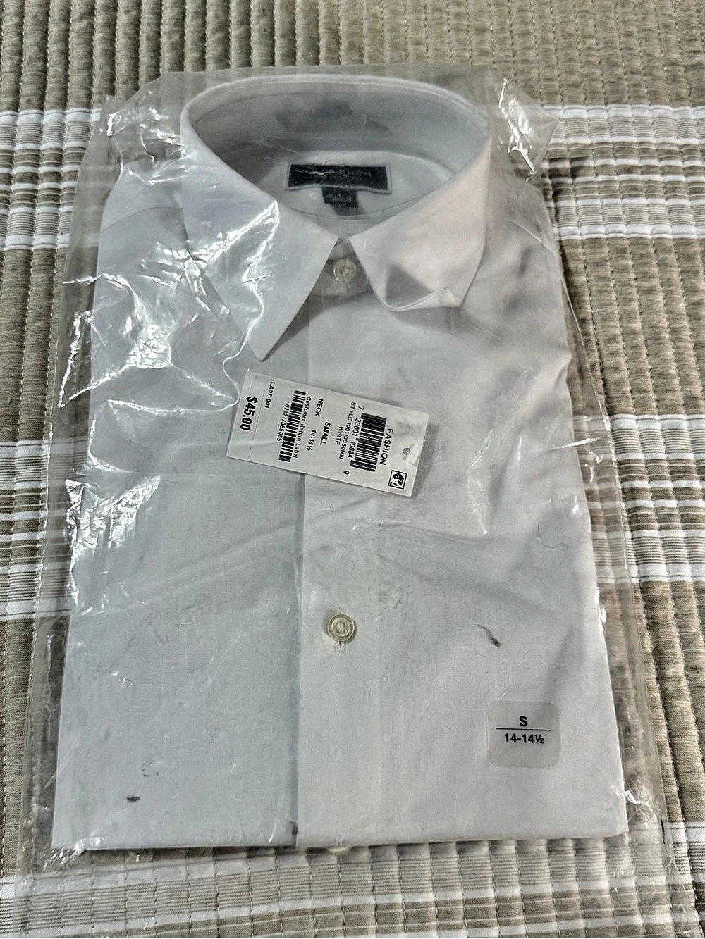 Club Room Regular Fit Dress Shirt White Dress Shirt Size Small NWT